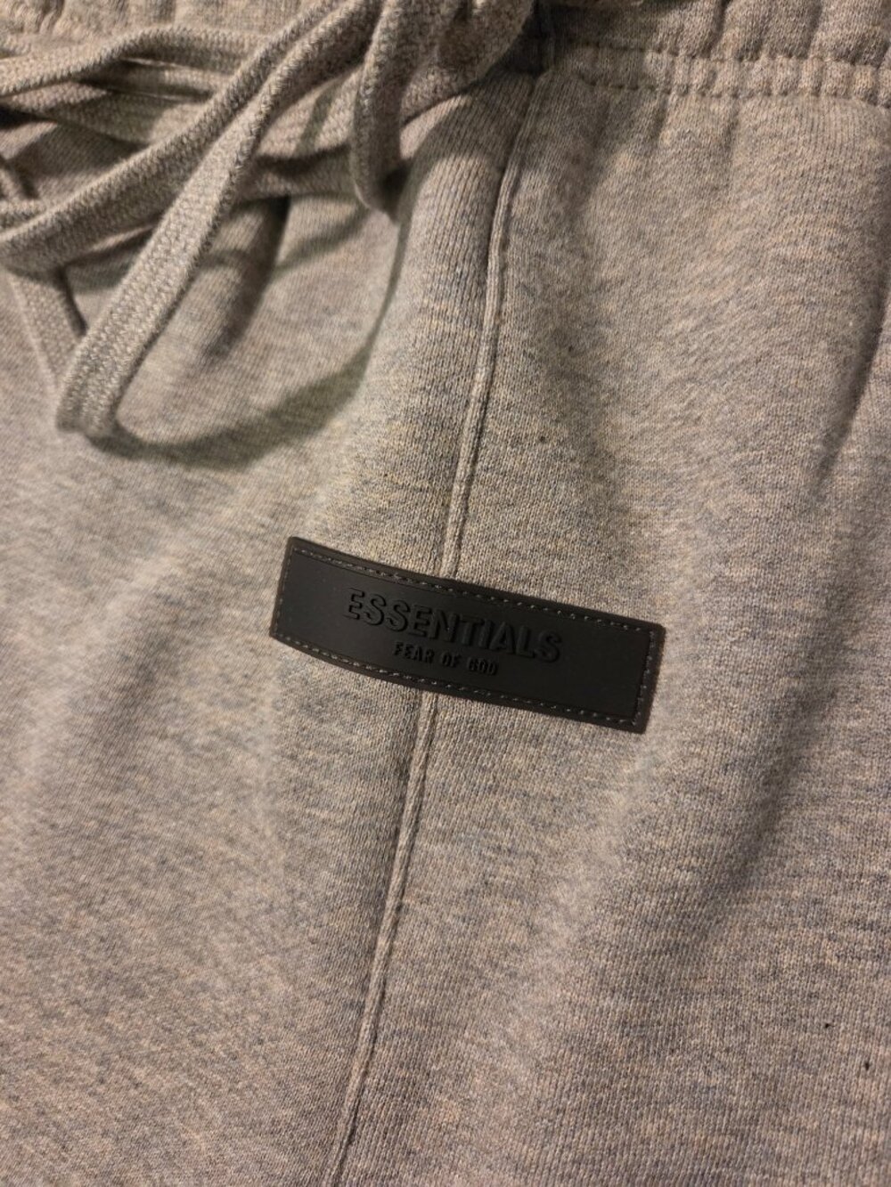 Fear of God Essentials SS22 Shorts - Picture 4 of 6